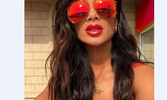 Nicole Scherzinger shume seksi në të kuqe (Foto)