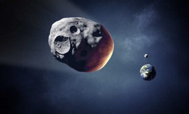NASA: Një asteroid do eci mes Tokës dhe Hënës