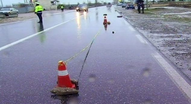 Aksident me dy të plagosur në Pogradec