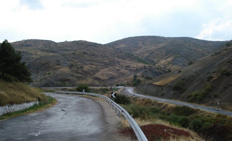 Ja kur përfundojnë akset rrugore Korçë-Ersekë dhe Lin-Pogradec