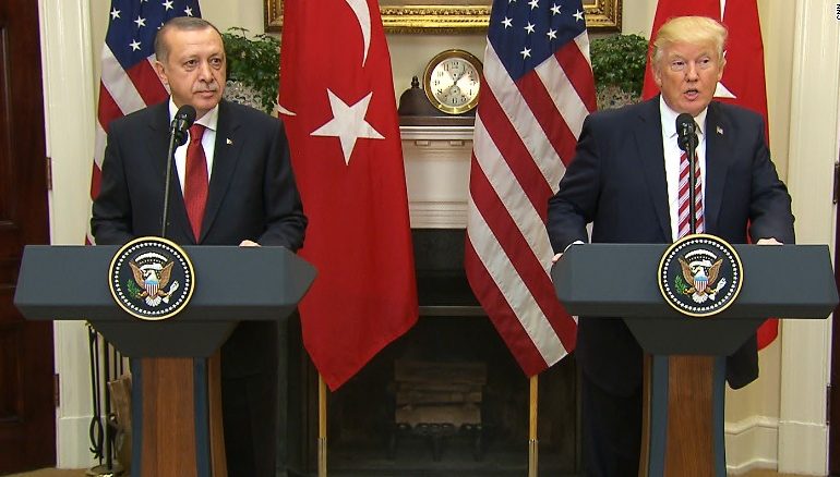 DOKUMENT/ Senatorët: Trump të rrisë presionin ndaj Erdoganit