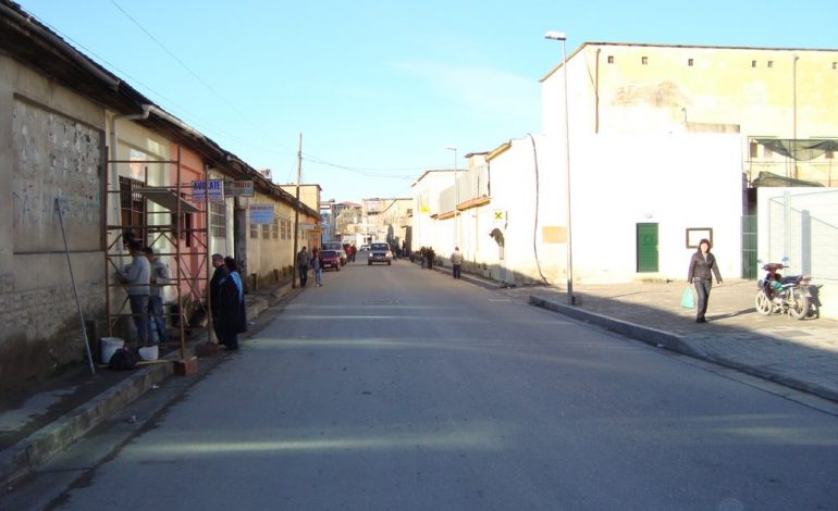 Në shtëpinë e Habilajve. Ja si i njohin Moisiun, Florianin dhe Artanin banorët e zonës