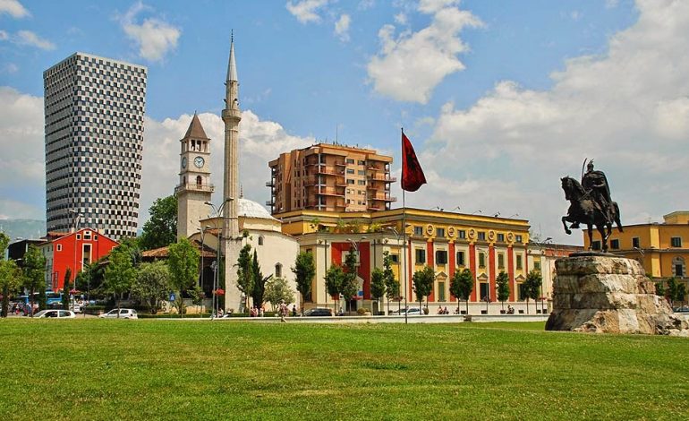 RAPORTI KE/ Shqipëria ka rritjen më të lartë ekonomike në Ballkan