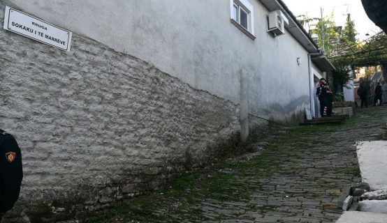 Gjirokastër, 100 familje pa infrastrukturë rrugore