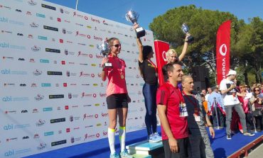 VIDEO/Shpallen fituesit e Maratonës së Tiranës, qytetarë të shumtë në mbështetje të tyre