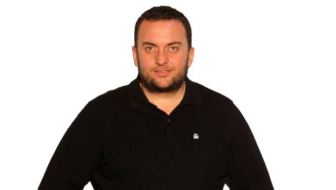 Olti Curri humb njeriun e dashur