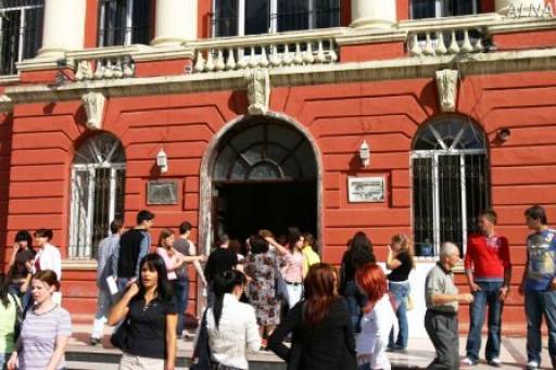 Nis viti akademik: Studentët rikthehen në auditore