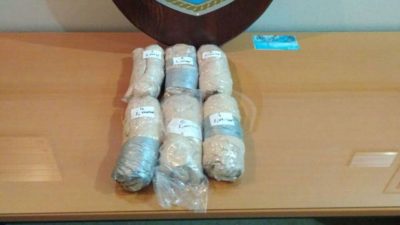 GREQI/ Si u zbula porta sekrete ku çifti shqiptar fshehu heroinën (Foto)