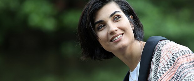 Tuba Buyukustun, ndryshim looku në Azi (FOTO)