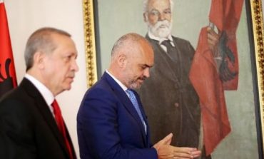 Mes BE-së dhe Turqisë, eskpertët: Diplomacia shqiptare duhet të bëjë kujdes