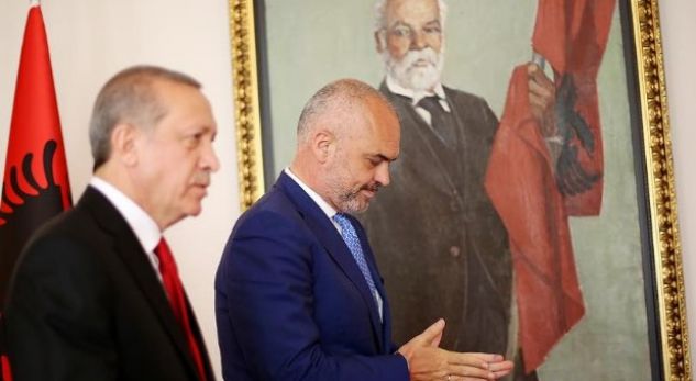 Mes BE-së dhe Turqisë, eskpertët: Diplomacia shqiptare duhet të bëjë kujdes