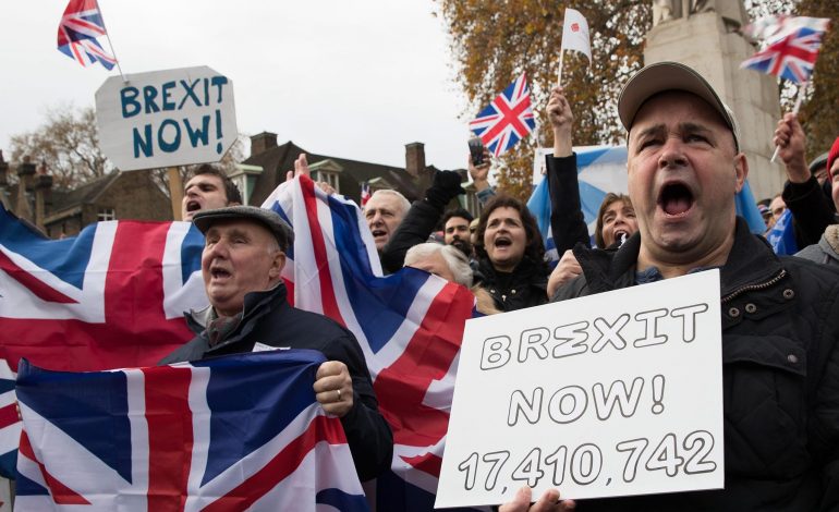 Pas Brexit, Britania “përzë” shtetasit e BE-së: Kthehuni mbrapsht në shtëpi