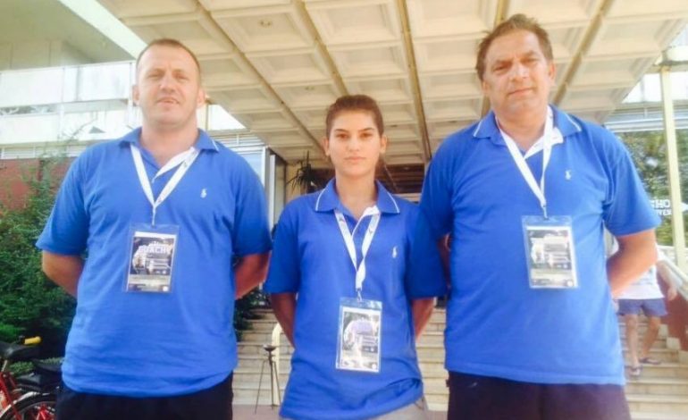 Boksierja bën apel për ndihmë: Dua të jem në botëror