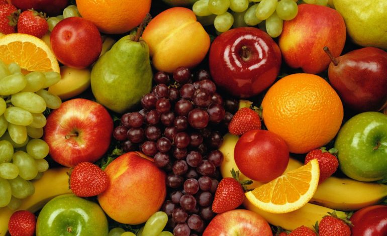 Edhe frutat mund t’ju shëndoshin, ja kur duhen konsumuar