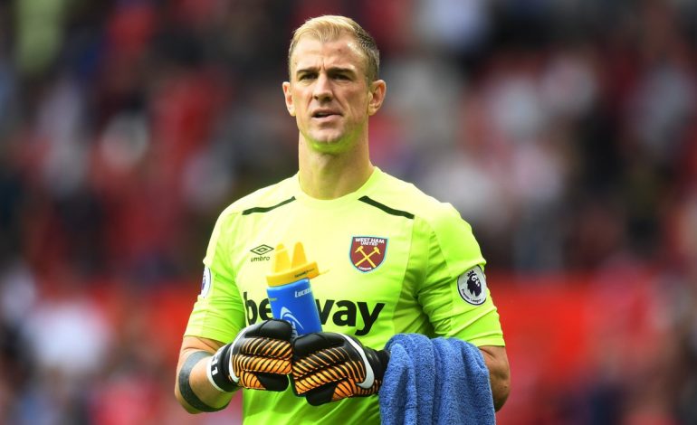 West Ham, Joe Hart sulmohet nga hajdutët