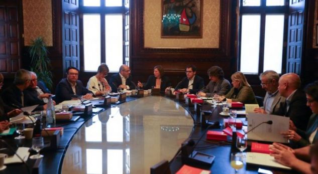 Spanja do të marrë në kontroll financat e Katalonjës