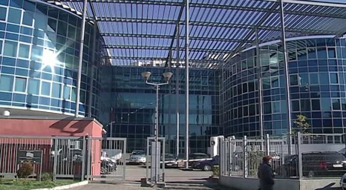 Prokuroria “flakë për flakë”, kërcënojnë edhe Kryeministrin Rama. Ja me kë e krahasojnë…