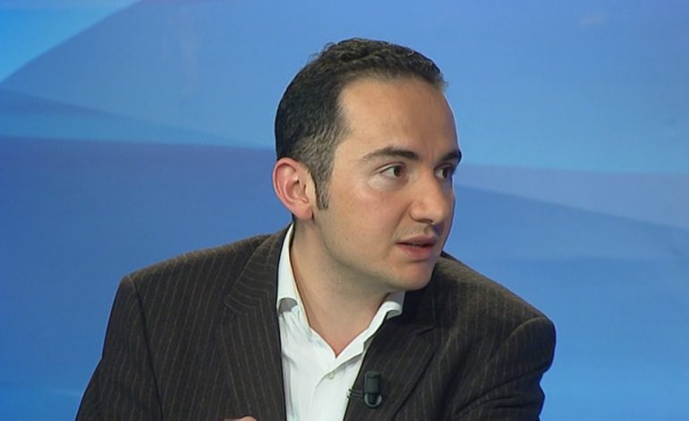 Salianji, Spiropalit: Pse i kupton mbrapsh fajlët e ndërkombëtarëve?