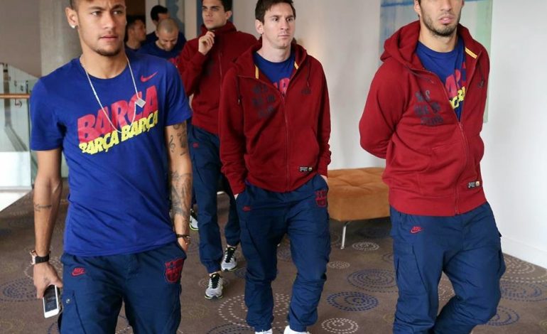 Neymar rikthehet në Barcelonë, bashkohet me Messin dhe Suarez
