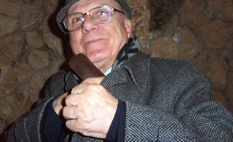 PROFIL/ Kush ishte regjisori Mihal Luarasi që ndërroi jetë në moshën 88 vjeçare
