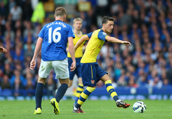 Arsenali “poker” golash ndaj Evertonit