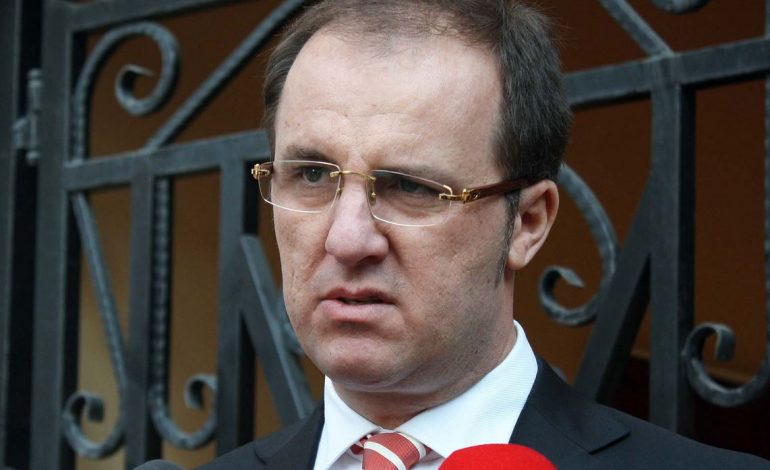 Ndahet nga jeta ish-ministri i LSI, Dritan Prifti