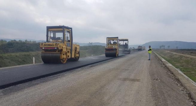 Rama: Në Maj 2018 përfundon rruga turistike për në Velipojë