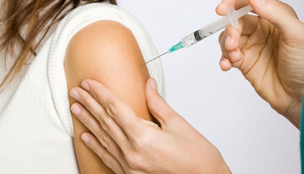 Sezoni i gripit: Kujdes të moshuarit e fëmijët, vaksina ju mbron