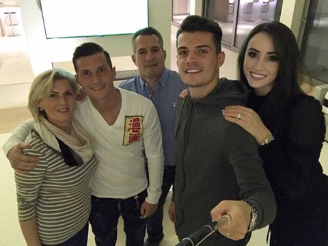 Familja, Zvicra dhe Arsenal/ Granit Xhaka rrëfen gjithçka