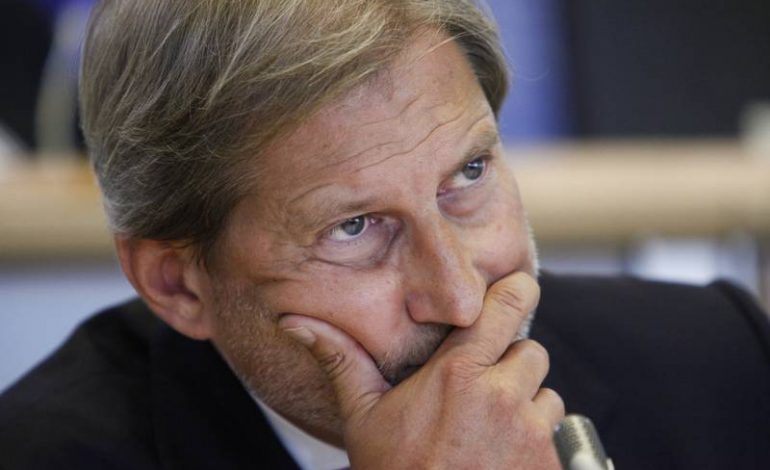 LIVE/ Hahn: Liria e medias, prioritet për vendet që synojnë anëtarësimin në BE