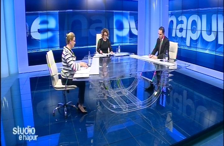 Salianji i kujton të shkuarën deputetes socialiste: Dikur ke qënë në PD…