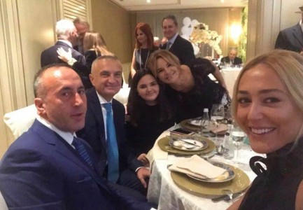 FOTO/ Meta dhe Haradinaj takohen në Kosovë, ja çfarë i bën bashkë