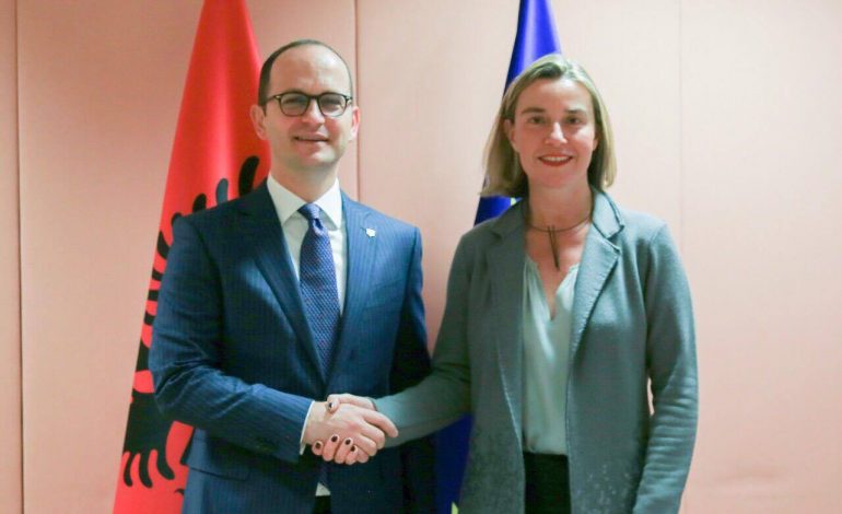 LIVE-Bruksel/ Bushati: Prokuroria e Katanias ka nën vëzhgim 24 orë Tahirin