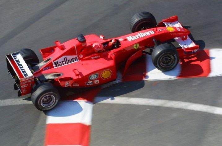 Ferrari i Schumacher shitet në ankand për 6.4 milion euro