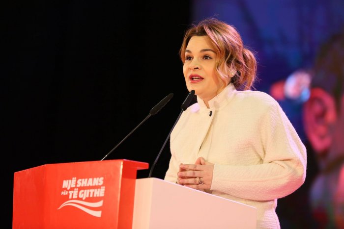 Kryemadhi zbulon dilemën e Ramës në orët e vona: Ta shesë apo ta ringrejë Tahirin