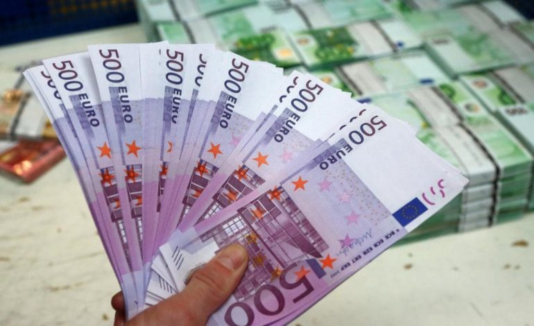 Dyqane, apartamente dhe aksione/ Pasuria marramendëse e deputetëve më të rinj të parlamentit