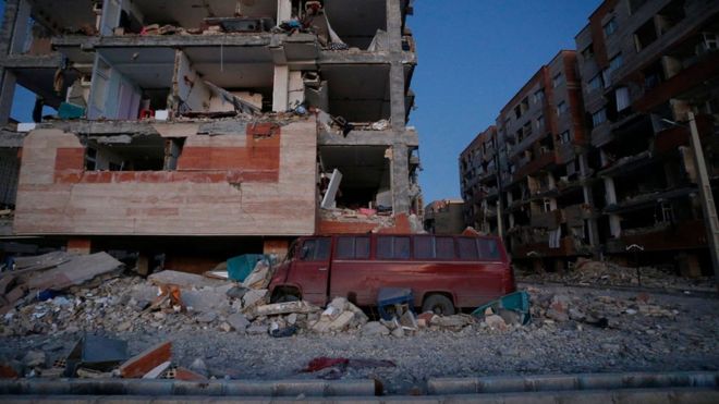 Tërmet vdekjeprurës në Iran dhe Irak, 335 viktima. Pamjet e frikshme