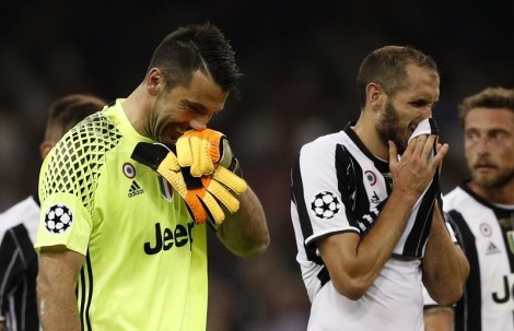 Plas te Juventus, futbollistët sherr në dhomat e zhveshjes