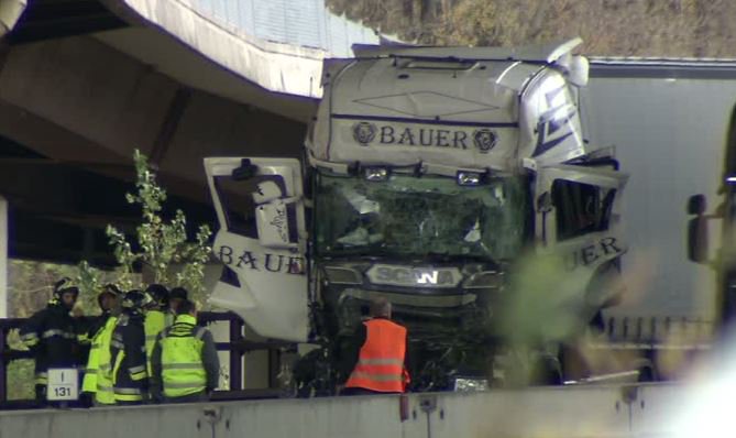 Aksident tragjik në Itali, vdes shoferi shqiptar i trailerit (VIDEO)
