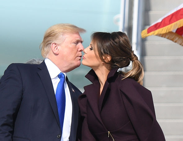 Ekspertët e gjuhës së trupit zbulojnë të vërtetën e puthjes midis Trump dhe Melanisë