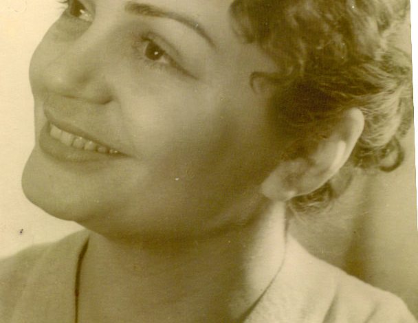 Shuhet në moshën 90-vjeçare regjisorja shqiptare Drita Agolli