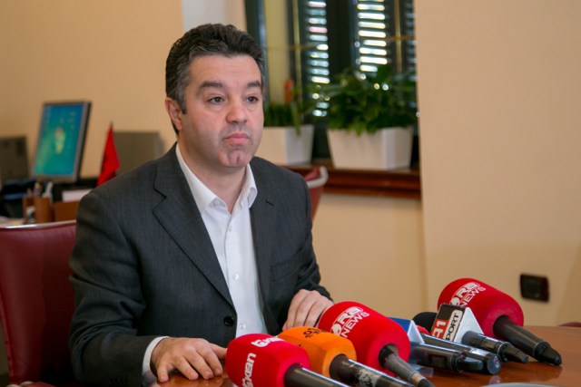 Bozdo: Çfarë duhet të bëjë PD-ja para se të nisë protestat. Aleanca me LSI e përcaktuar