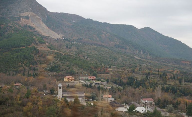 “Ajo erdhi vetë, e kam trajtuar mirë”, si i zbuloi Policia të miturën dhe 22-vjeçarin. U kapën duke bërë seks