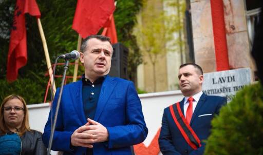 Librazhd/ PS-PD zgjedhin të bëhen bashkë në 73-vjetorin e Çlirimit