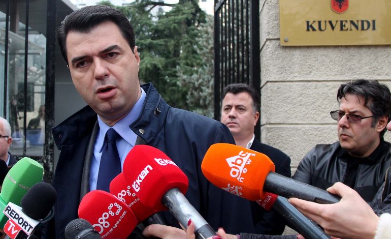 BIRN i përgjigjet Lulzim Bashës, për “shashkat” dhe “mashtrimet”: Ja e vërteta e kontratave 1 miliardëshe…
