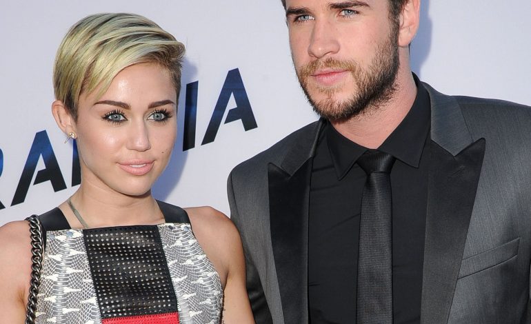 Miley Cyrus është fejuar? Ja detaji që e nxori zbuluar (FOTO)