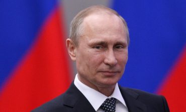Festat e nëntorit, Vladimir Putin mesazh urimi Metës: Të forcojmë lidhjet tona