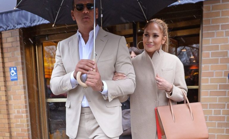 I dashuri i Jennifer Lopez rrëfen takimin e parë: M’u desh të shkoja në tualet…