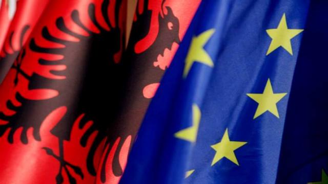 INTERVISTA/ Hyrja e Shqipërisë në BE mund të shpëtojë Italinë nga Gjermania