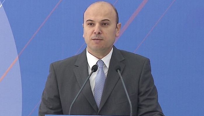 Impianti i mbetjeve në Fier pezull, reagon Malltezi: 5 milionë euro u përlanë!